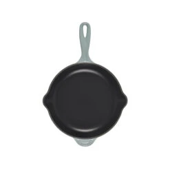 Le Creuset Traditional Skillet - 9" -GrillMate Sales Shop L2024 23717 3