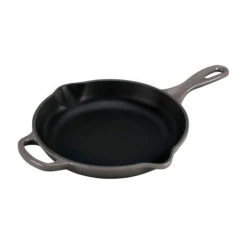 Le Creuset Signature Skillet - 9" -GrillMate Sales Shop RS6745 LS2024 237F LPR