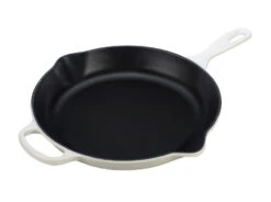 Le Creuset Signature Skillet - 11 3/4" -GrillMate Sales Shop ls2024 3016